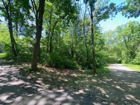 Residential Lots in Spring Grove