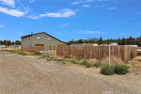 Live-Work Property with 3BR Apartment