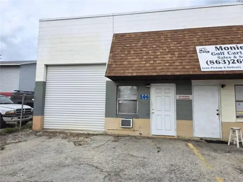 Commercial Property in Downtown Lake