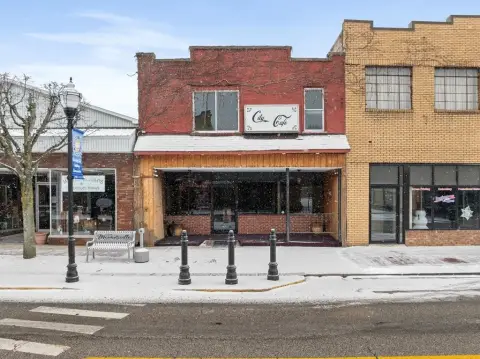 Moundsville Commercial Property For Sale