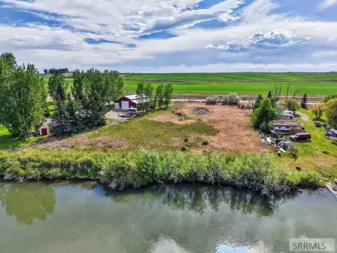 Riverfront Acreage with Mountain Views