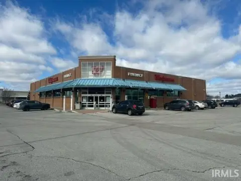 Freestanding Retail Building with Parking