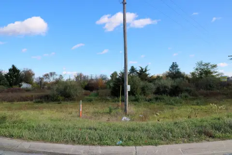Commercial Lot on High-Traffic Corner