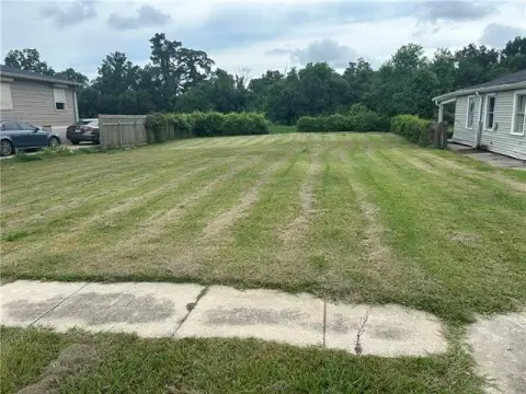 Vacant Land in Gretna, LA