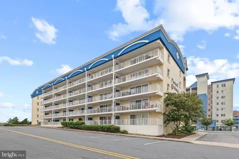 Oceanfront Vacation Rental Condo