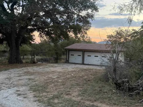 Hill Country Lots with Lake Access