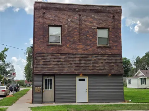 Renovated Brick 7-Plex