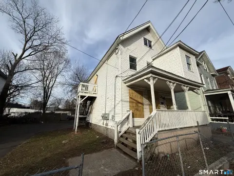 New Haven Multifamily Fixer-Upper