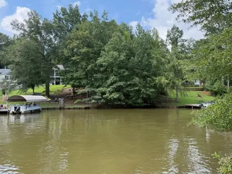 Lake Sinclair Residential Lot