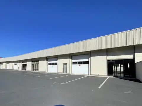 Flex Space with Wall Furnace