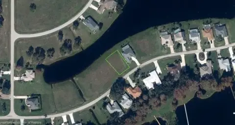 Waterway Lot in Lakeside Estate