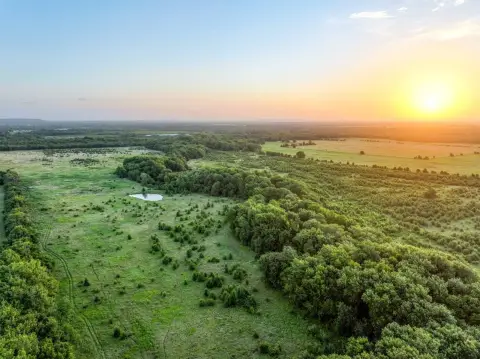 Fenced Hunting and Grazing Land