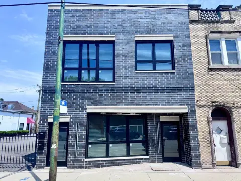 Turnkey Mixed-Use Property in Chicago