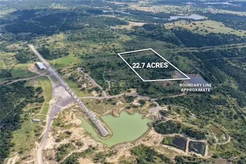 Lake-Front Waterfront Land