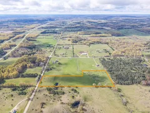 12.5 Acres Rolling Countryside Land