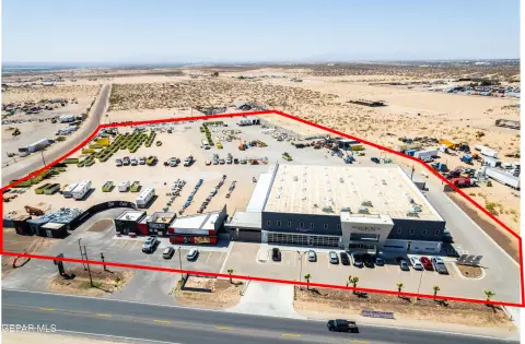 Versatile Flex Space in El Paso