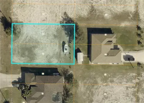 Residential Lot in Cape Coral
