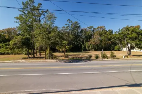 Kingsland Commercial Lot For Sale