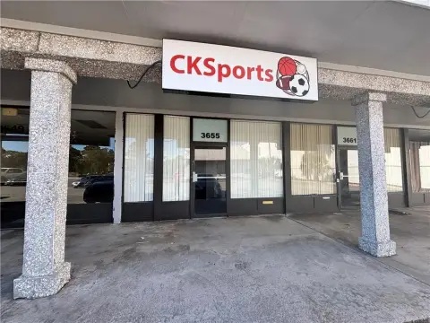 Varsity Plaza Office Space