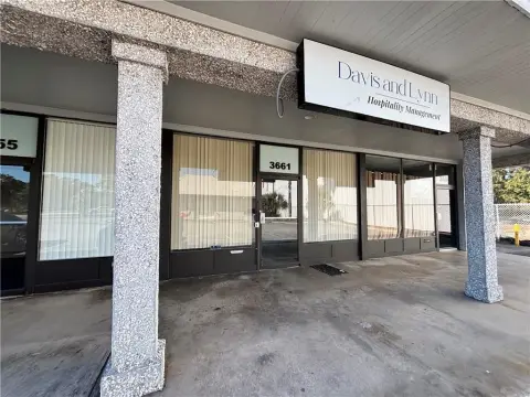 Varsity Plaza Office Space