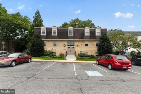 Residential Income Condo with Den