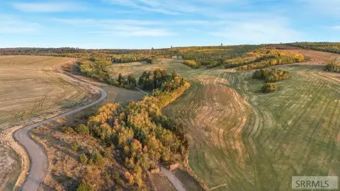 Expansive Recreational Land Parcel