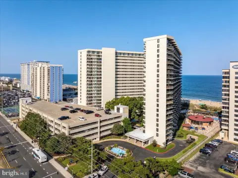 Residential Income Condominium