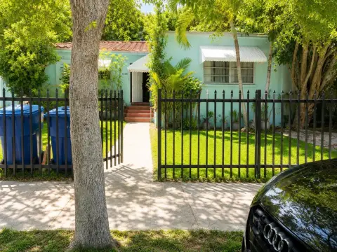 Duplex Income Property with Bonus Room