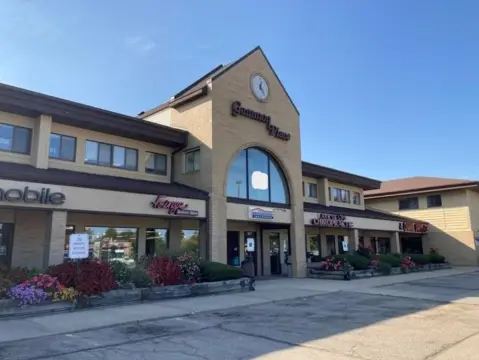 Mixed-Use Building with Second-Floor Offices