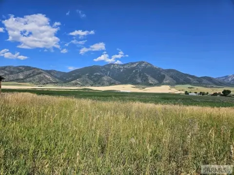 Swan Valley Land with Water