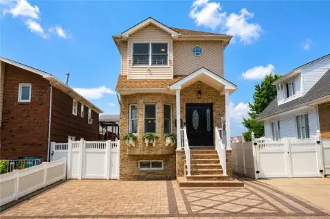 Duplex with Saltwater Pool