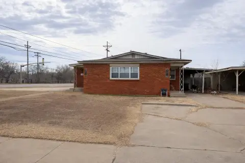 Lubbock Duplex: Turnkey Investment