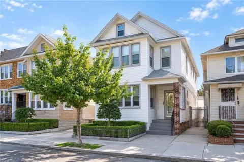Detached Duplex with Two-Car Garage