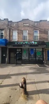 Brooklyn Mixed-Use Property For Sale