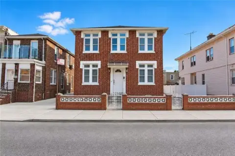 Detached Duplex with Three-Car Garage