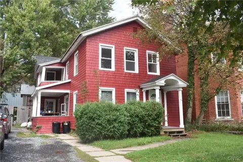 Duplex with Porches