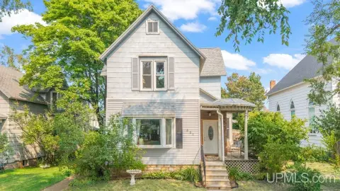 Four-Unit Quadplex with Deck