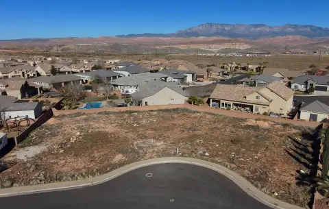 Oversized Lot in Dixie Springs