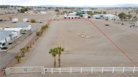 Level Acreage in Fort Mohave
