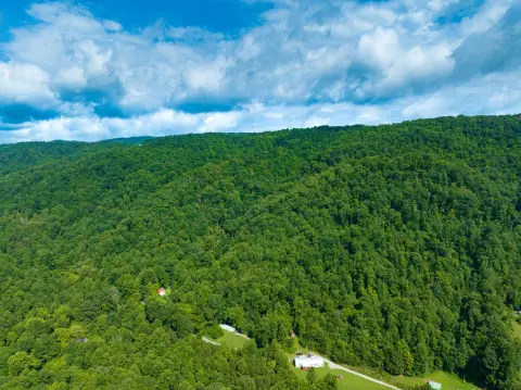 Mountain Land in Sneedville, TN