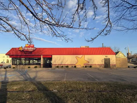 Lawrenceville Restaurant with Drive-Thru