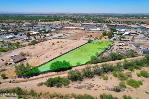 2.4 Acres in Socorro, TX
