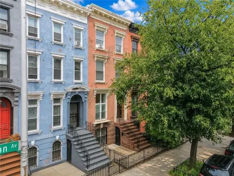 Four-Story Duplex with Garden Patio