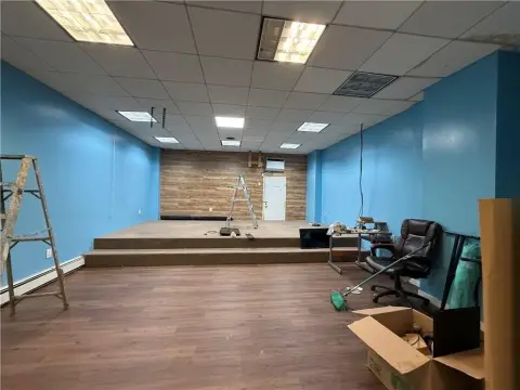 Professional Office Unit