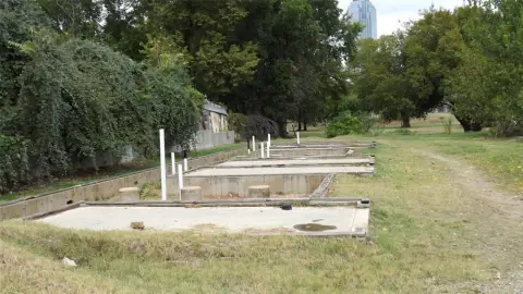 Redevelopment Opportunity Near Downtown Dallas