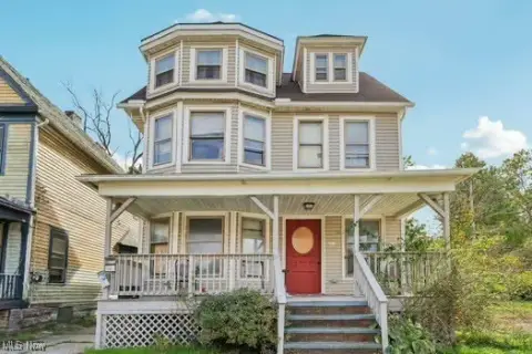 Duplex with Expansion Potential