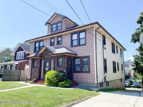 4-Unit Quadplex