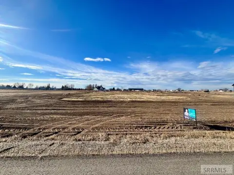 Residential Land in Diamond Acres