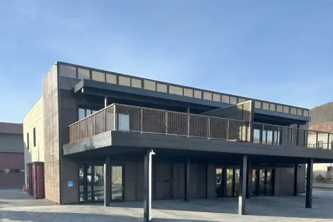 Versatile Commercial Property with Residence