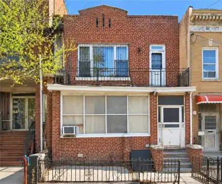 Brick Duplex with Six Bedrooms